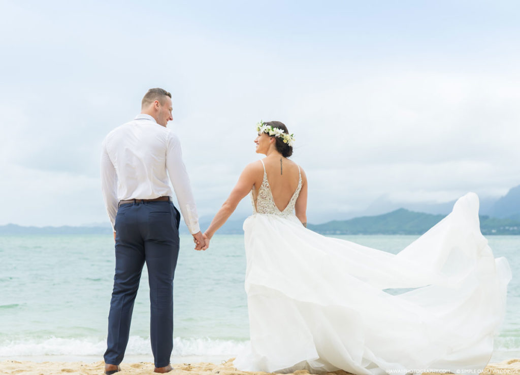 Simple Oahu Weddings