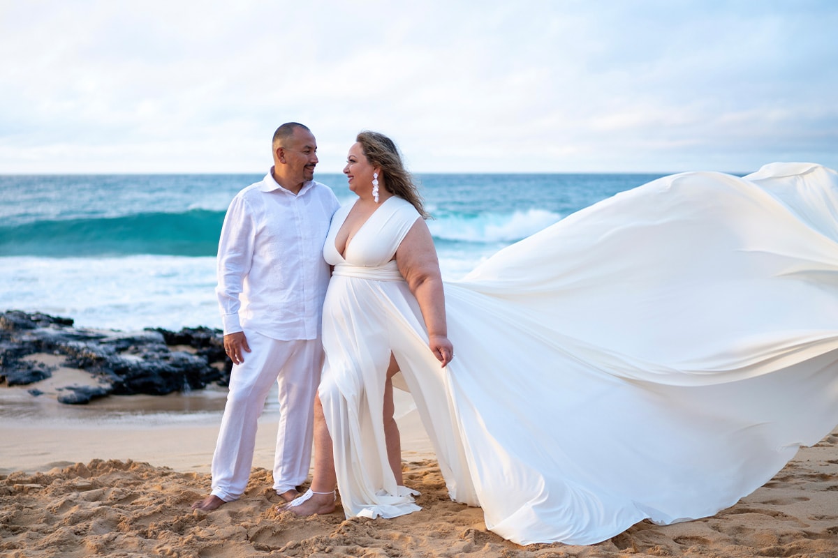 Flying Dress Hawaii Wedding Couple